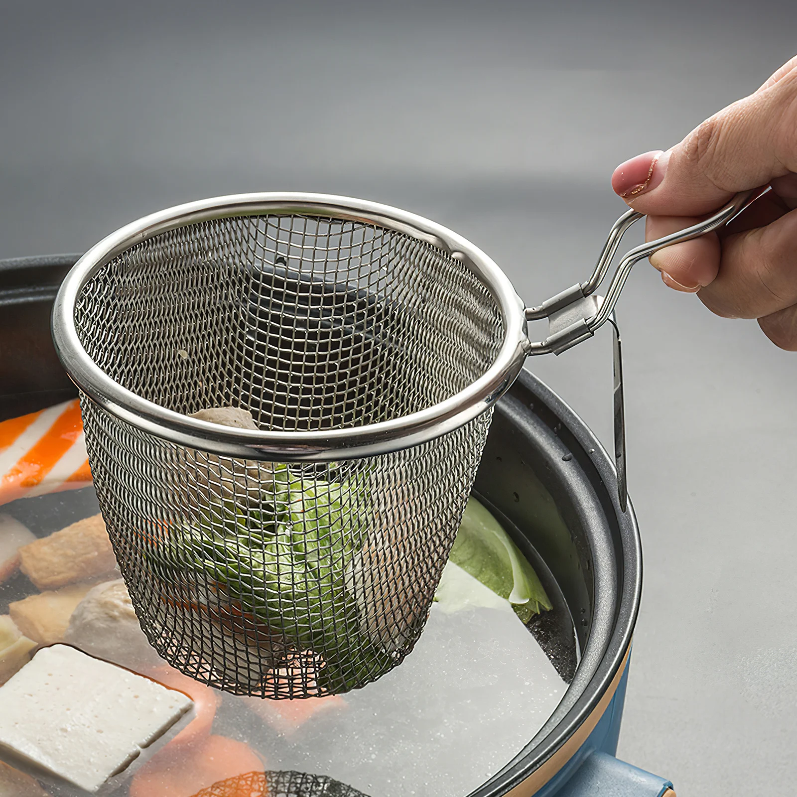 

Household Stainless Steel Mesh Strainer High Temperature Resistant Multi-Function Pasta Basket Cooking Supply Convenient Noodle