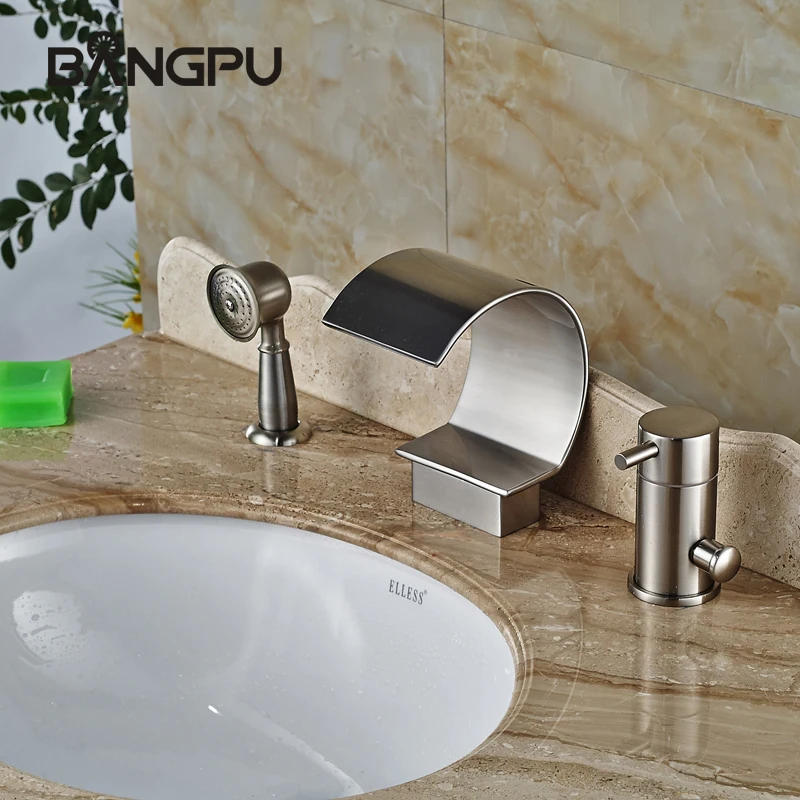 

Deck Mounted Waterfall Bathtub Faucet with Handheld Shower Chrome Bathtub Faucet Set with Sprayer 3 Hole Roman Tub Faucet Set