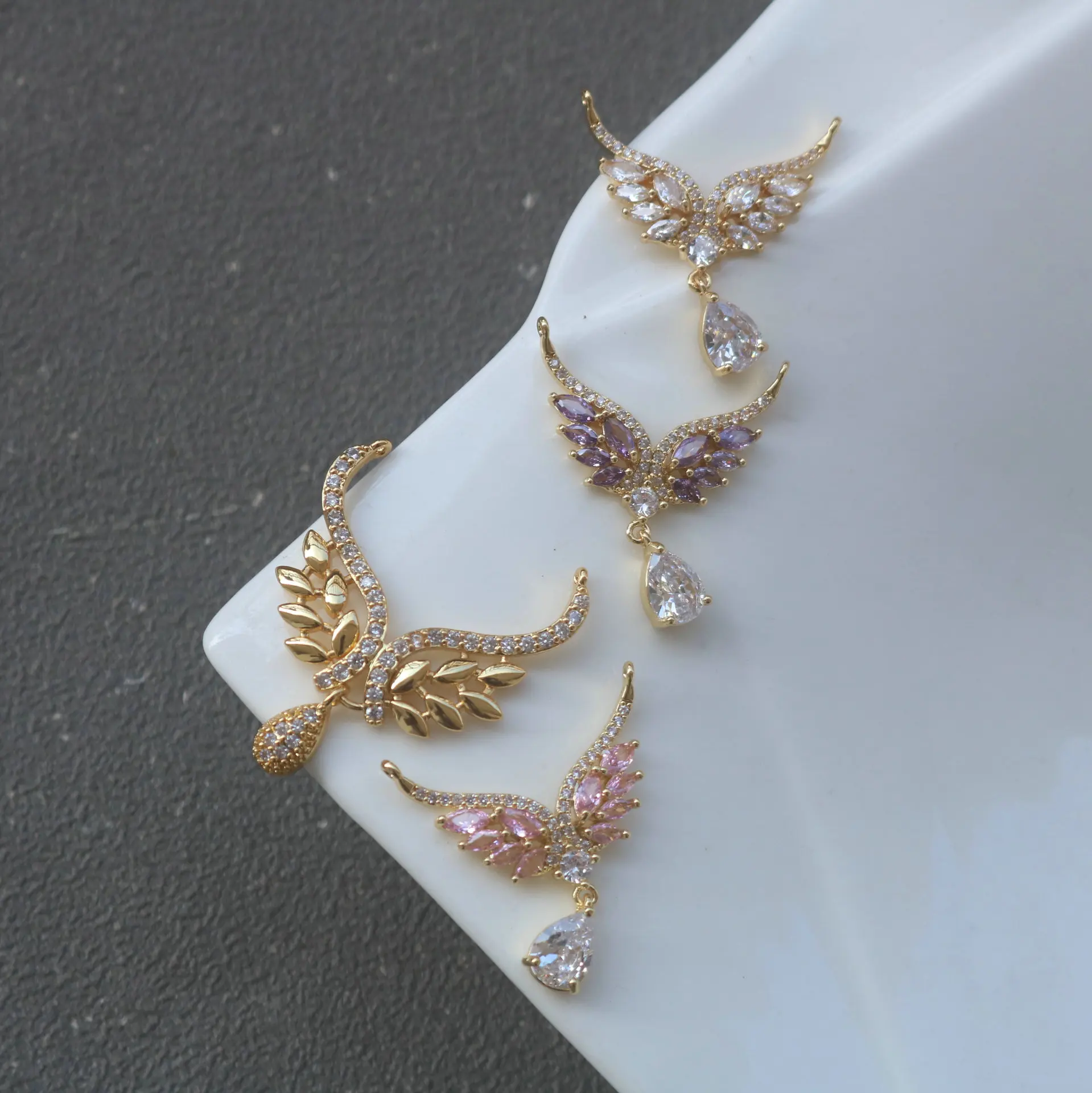 10pcs/ Bag  New Color Preserved Inlaid Zircon Horn Wings Water Drop Pendant DIY Jewelry Accessories