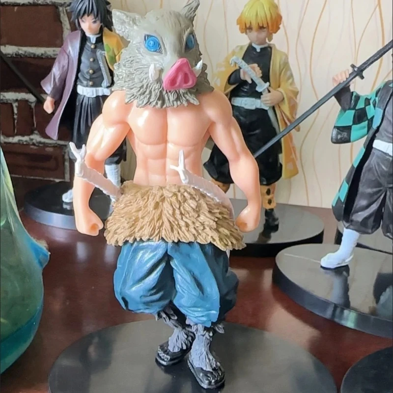 أنيمي شيطان القاتل كيميتسو نو يابا أرقام كامادو تانجيرو عمل الشكل Agatsuma Zenitsu Nezuko المحارب البلاستيكية ألعاب الدمى