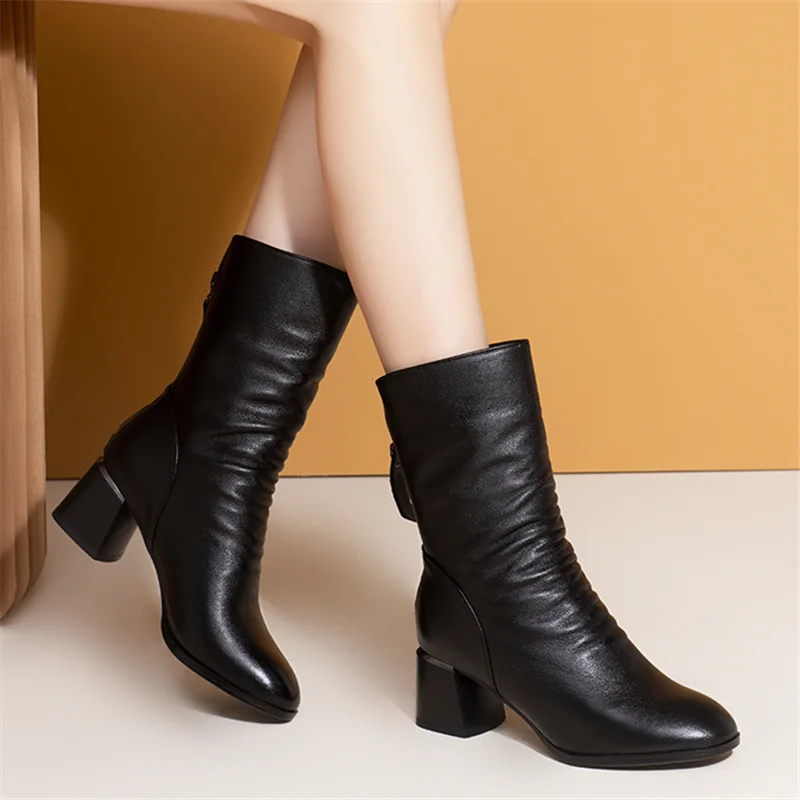 2022 Autumn and Winter New Soft Leather Mid-well Boots Women Thick Heel, Thin and Comfortable Net Red Black Women\'s Boots