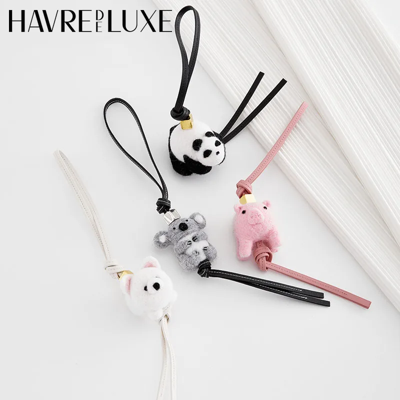 Handmade sheepskin Animal Charm Rope Felt Bag Charm Cute Keychain Otter Sea Lion Panda Pendants DIY Decorative Bag Accessories