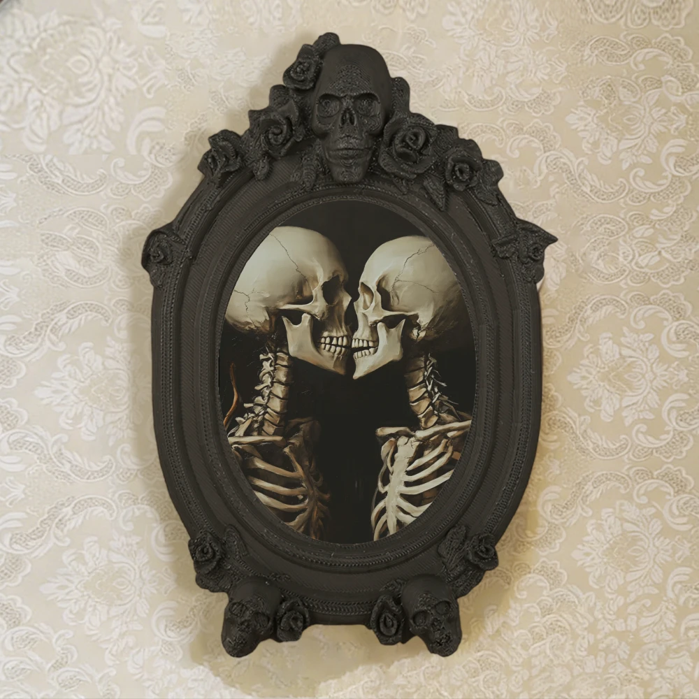 Cross-Border Gothic Dark Style Skull Rose Decorative Oval Photo Frame For Dark Romantic-Style Home Wall Decoration Scenario