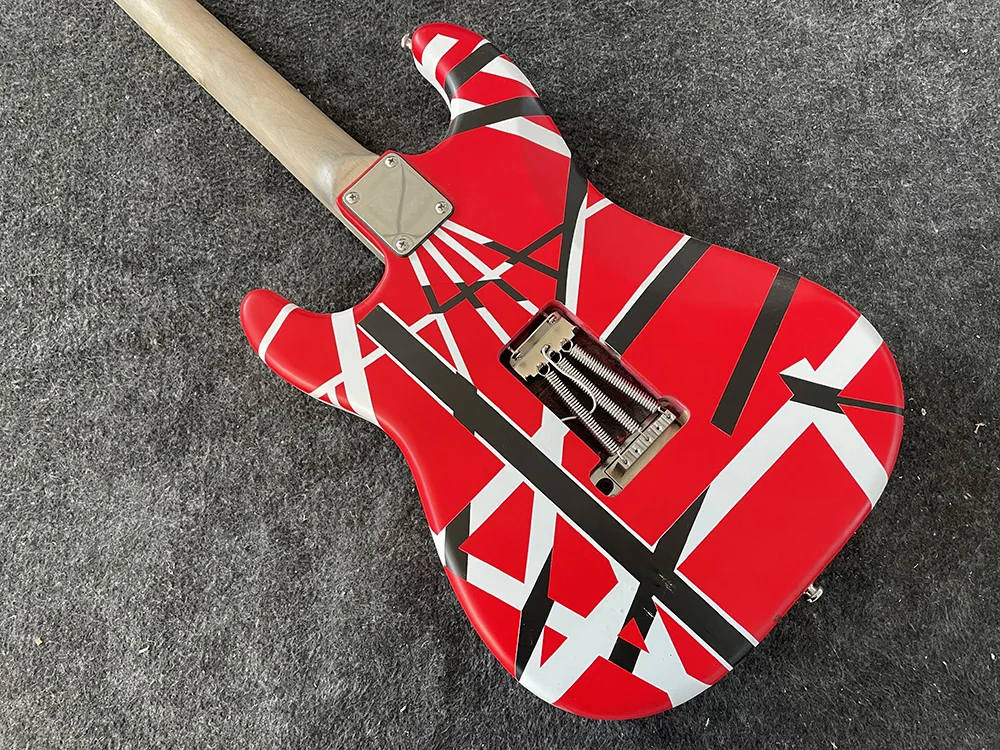 Electric Guitar with Tremolo Leaning Bridge Pickup,High Quality, Red, Black and White Stripes,free shipping