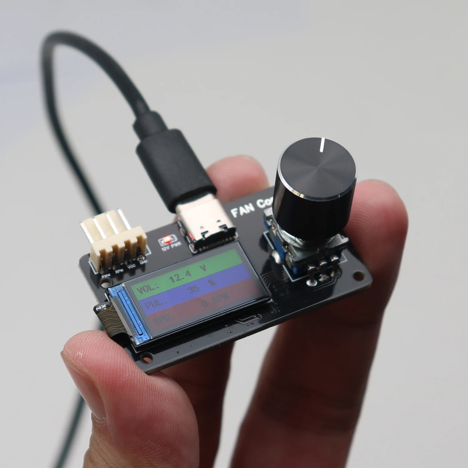 4-Wire PWM Fan Controller Module with Digital Display Duty Cycle 4P Speed Control TYPE-C USB 12V Power for Chassis Blowers