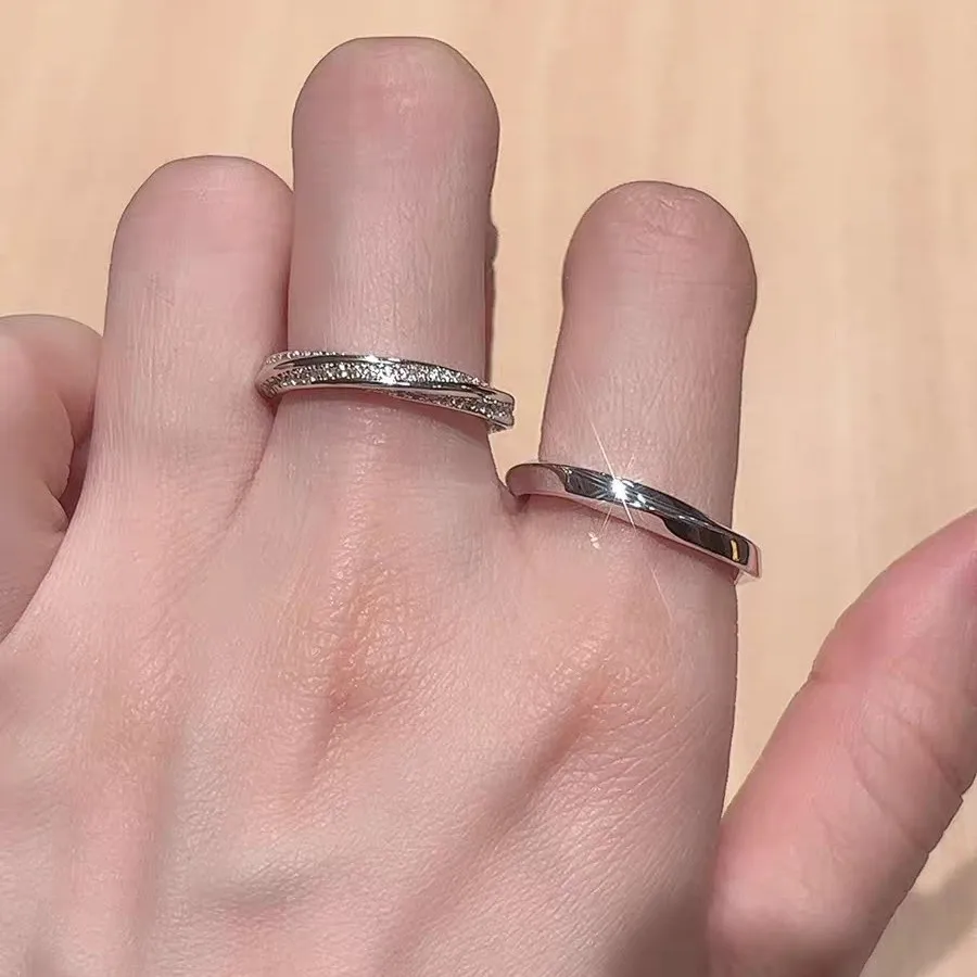 Trend Retro High Quality Inlaid Full Diamonds Mobius Rings for Women Fashion and Exquisite Ring Jewelry