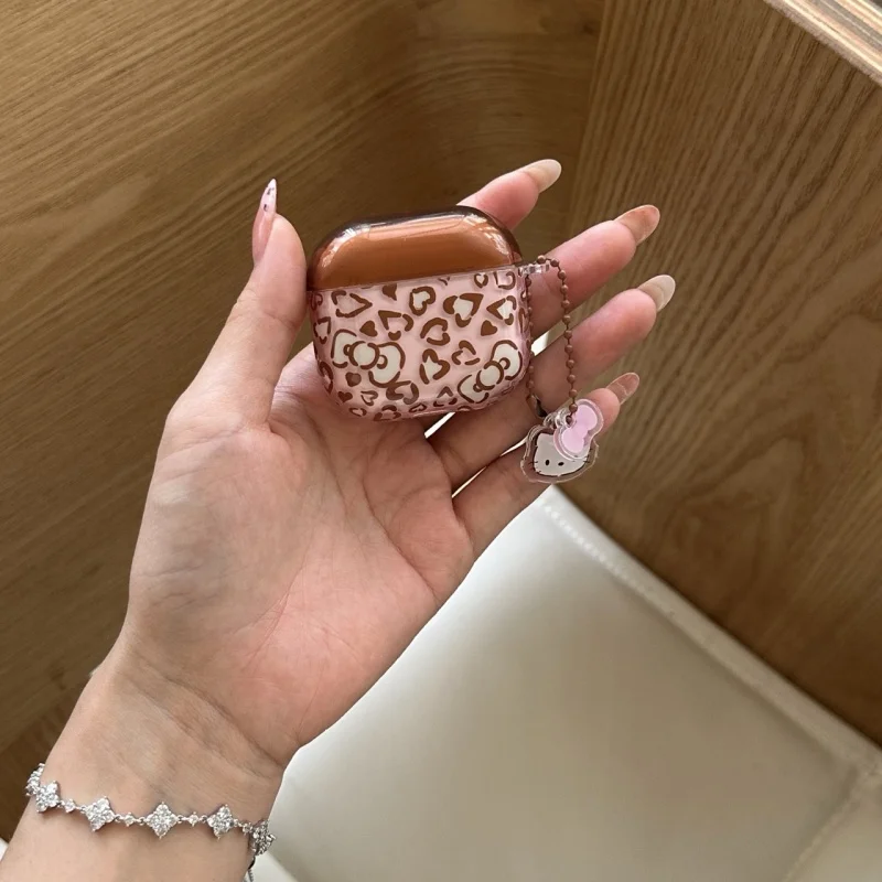 IMD Funda para auriculares con diseño de pajarita y leopardo marrón con gancho para Airpods Series 1, 2, Pro/pro2, 3, 4, a prueba de polvo, anticaída