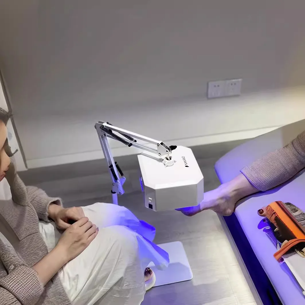 

New UV Lamp Charging Light Therapy Manicure Tool for Beauty Nail Art