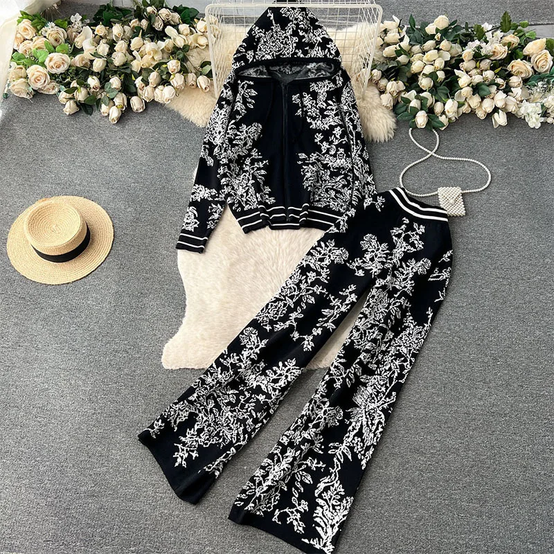 Women's High-End Printed Hooded Sweater, Casual, Fashionable, Sports, Age Reducing, Knitted, Two-Piece Set