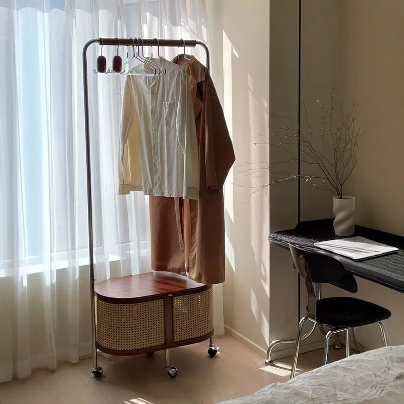 

Wheels Hanger Clothes Rack Boutique Minimalist Design Bedroom Clothes Rack Living Room Drying Wieszak Na Ubrania Furniture Home