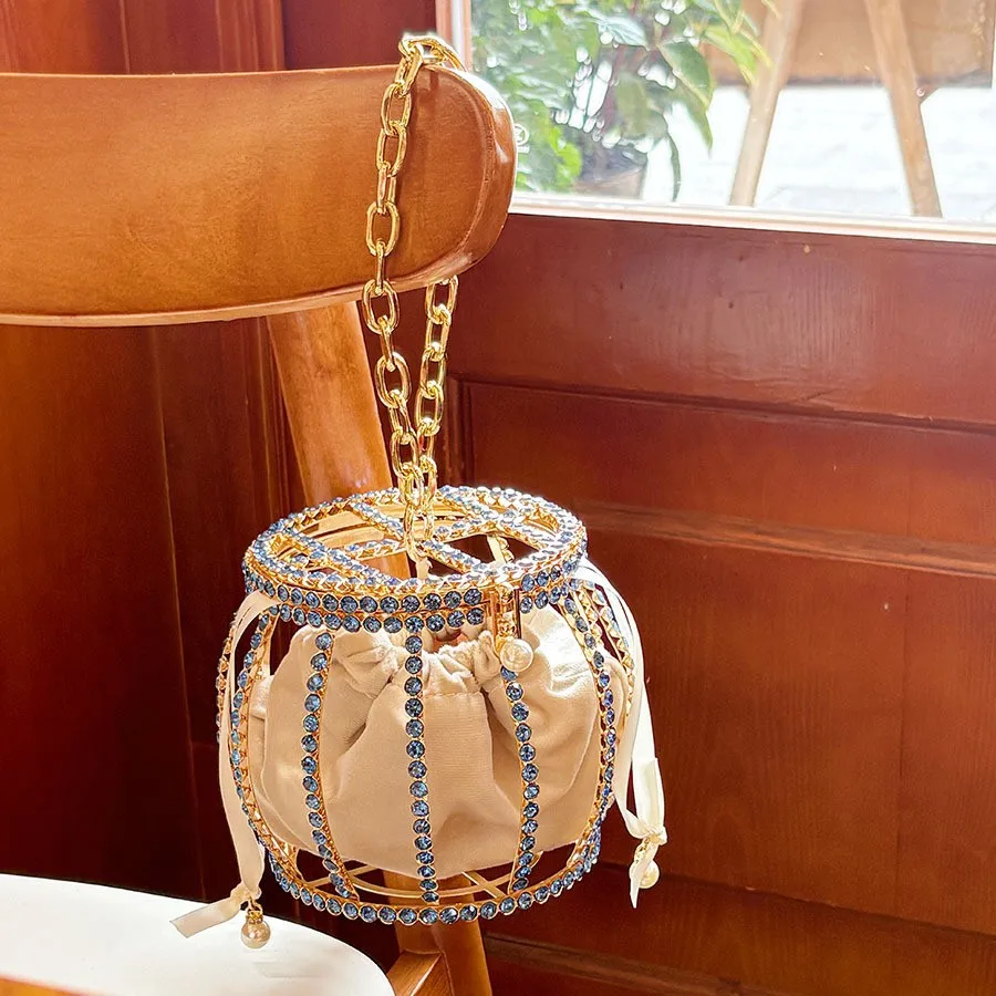 French Style Retro Shining Rhinestone Chains Handbags Women's Light Luxury Fashion Hollow Out Bucket Bag Female Banquet Bags