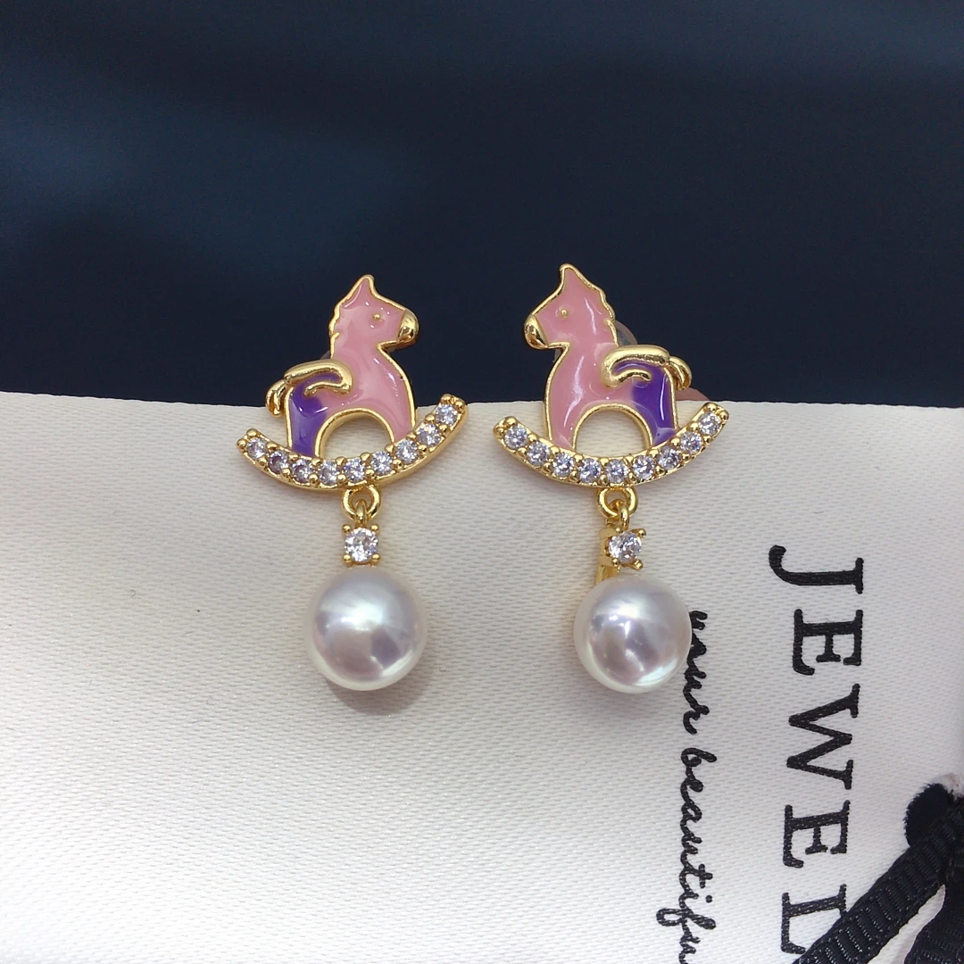 ZHBORUINI Freshwater Pearl Earrings 7-7.5mm with Zircon Symmetry Cute Unicorn Design Women's Fashion Jewelry Exquisite Gift