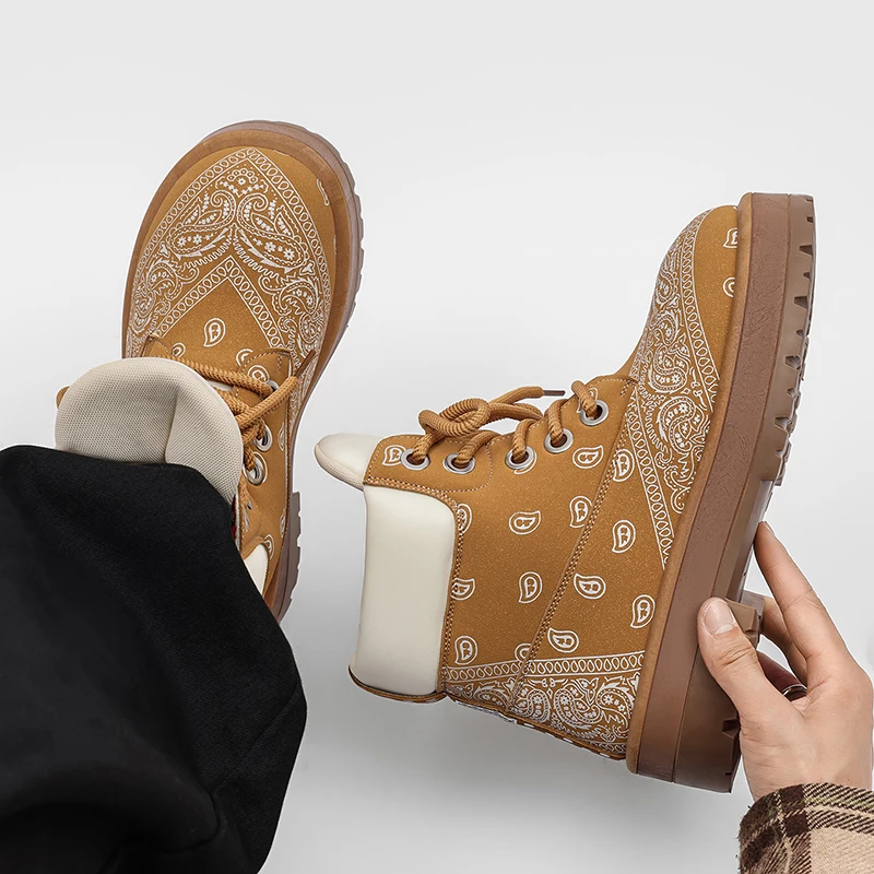 

New Men's High-top Boots, Niche Designer Thick-soled Height-increasing Casual Boots, Street Fashion Versatile Work Boots