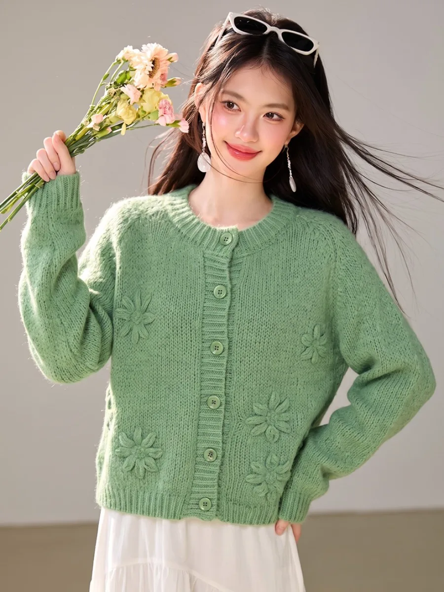 Women's Knitted Sweater Hand Embroidered Heavy Work 3D Flower Motif Cashmere Early Autumn New Style Open Cardigan Top