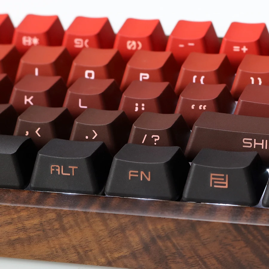 Good Luck Keycaps Red Color Backlit Gradient Transparent Keycaps OEM Profile PBT Top And Side Letters Keycap 61 68 84 96 104