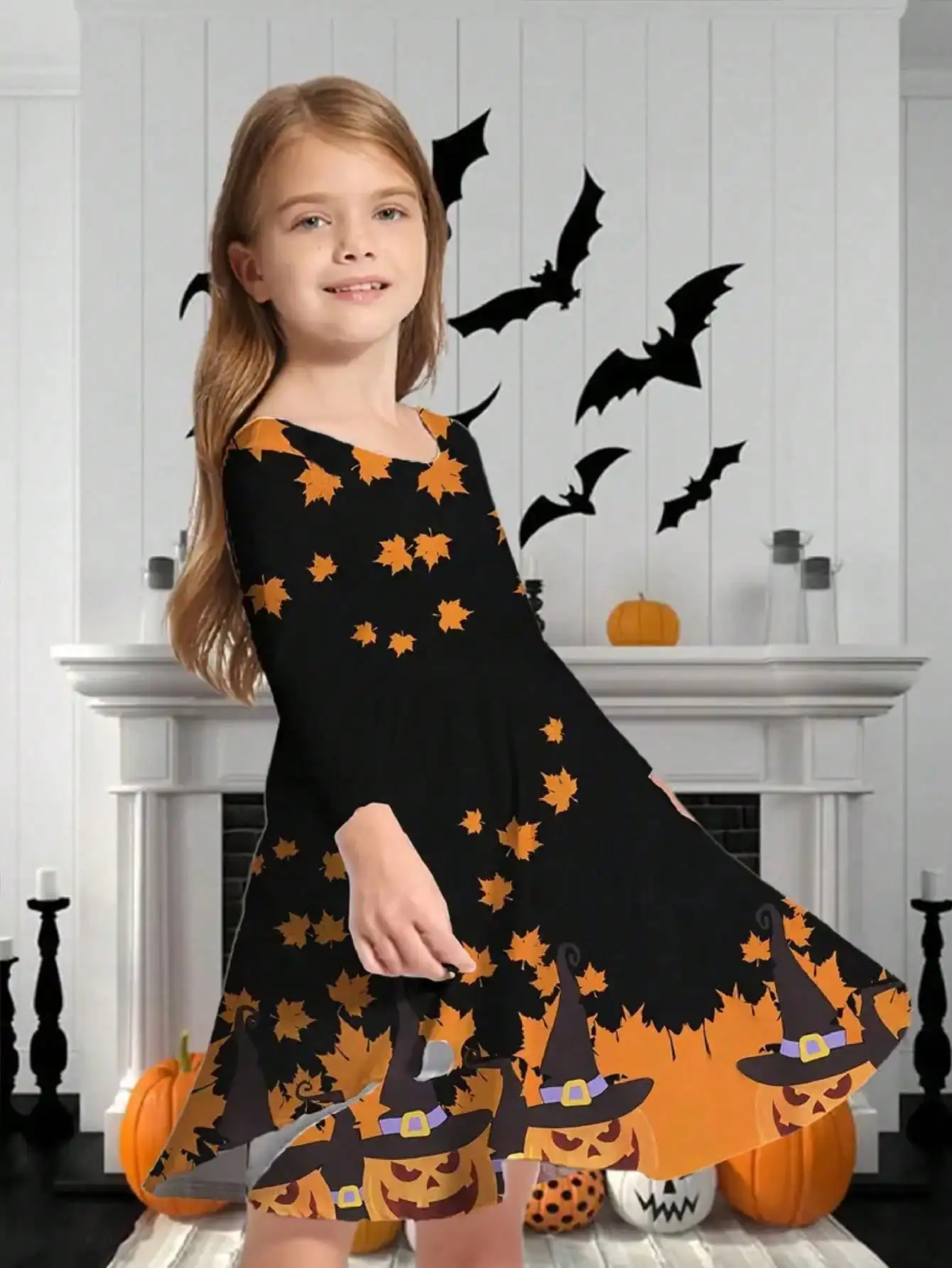 Exquisite long sleeved dress with maple leaf and pumpkin pattern, suitable for girls' clothing on Halloween Festival