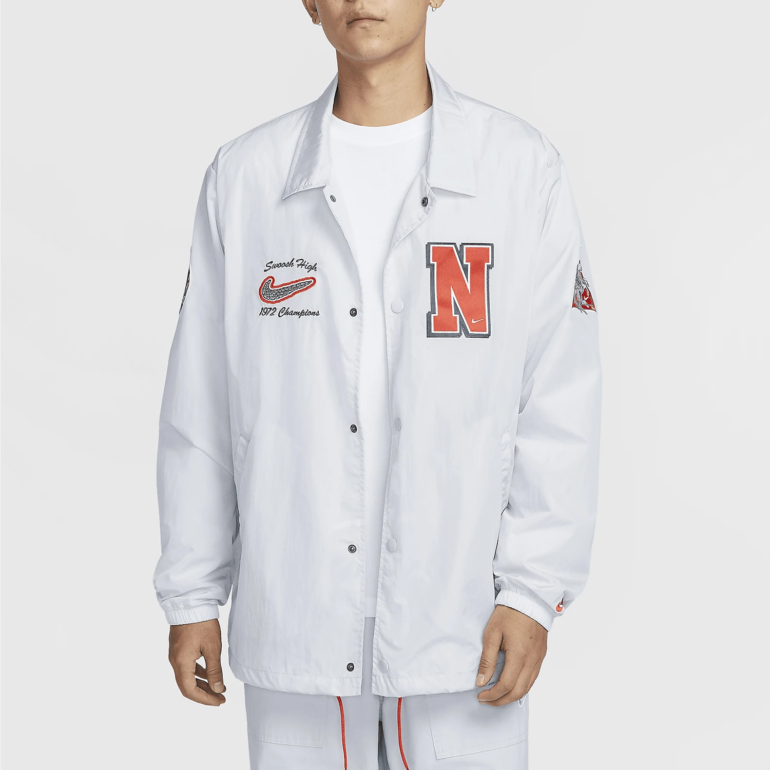 

Nike Genuine Genuines Men's Loose Coach Jacket HJ6904-025