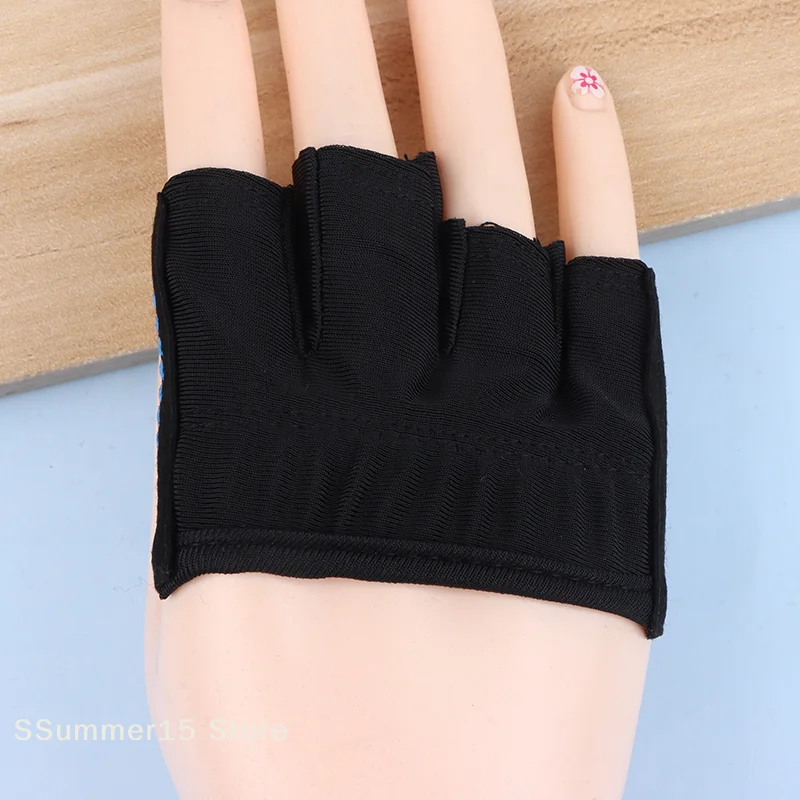 【R】Gym Fitness Four-finger Half Finger Gloves Silicone Workout Glove Pull Up Power Weight Lifting Grips Hand Plam Protector
