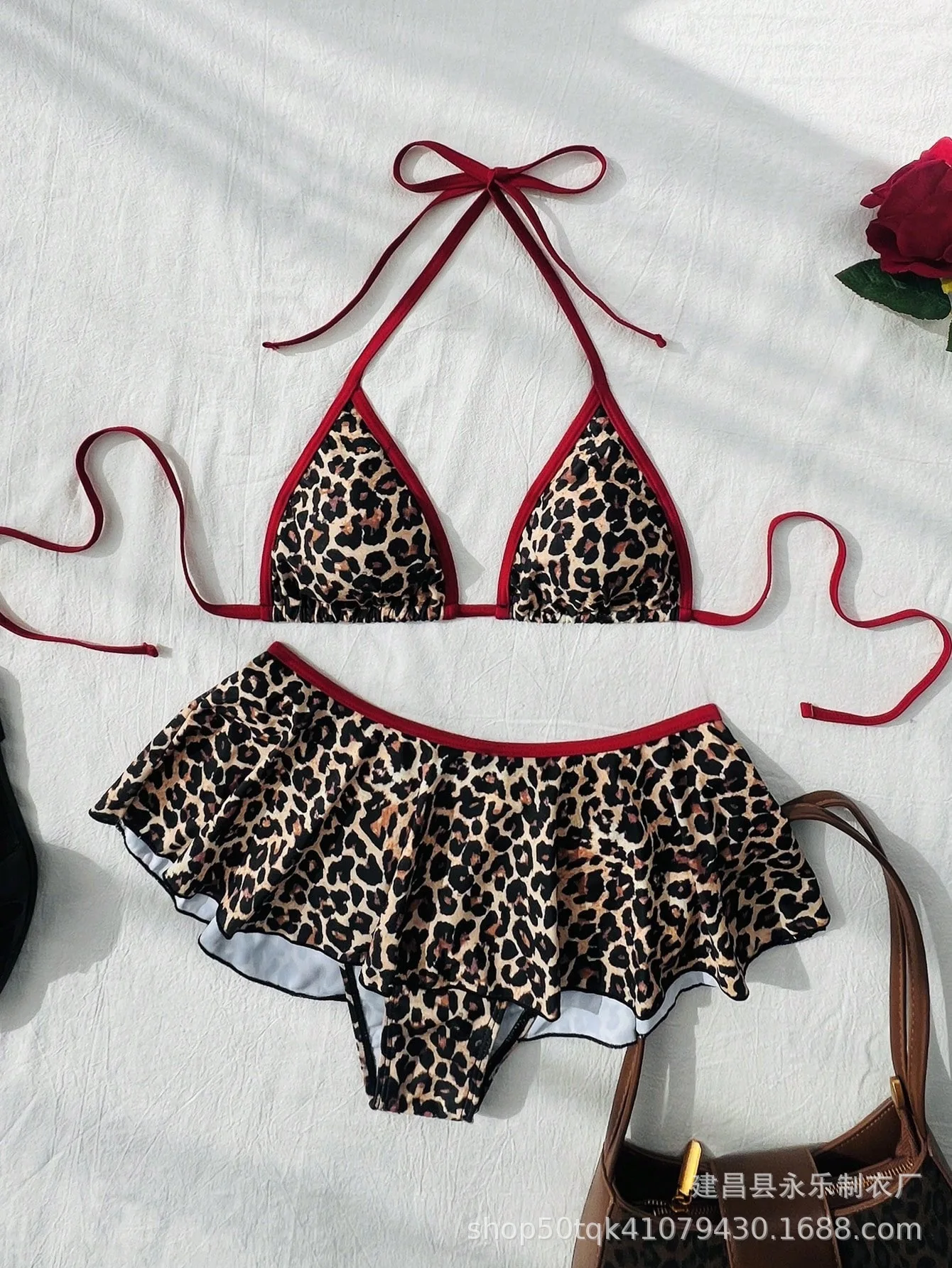 Biquinis tendência 2026 feminino leopardo impressão conjunto de biquíni contornado triângulo superior sem costas tie-side maiô verão roupas de praia