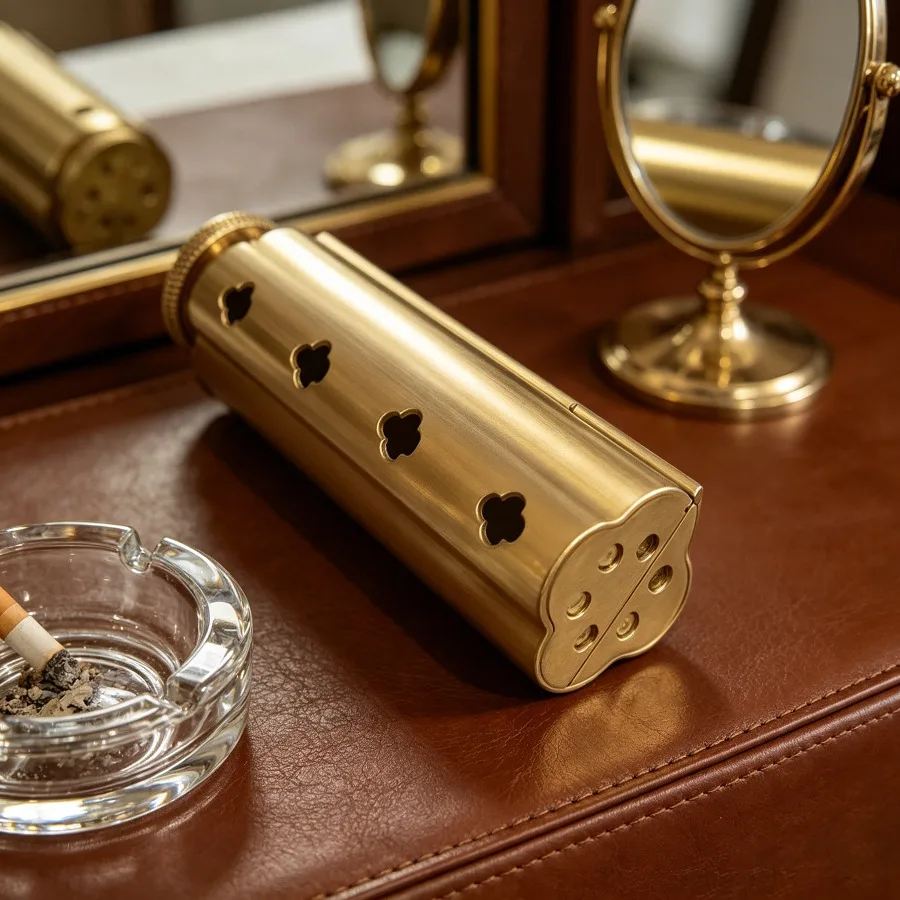 Brass Hand Cigarette Rolling Machine, Compatible with 6mm Cigarette Holders and 70mm Rolling Papers, Portable Cigarette Roller