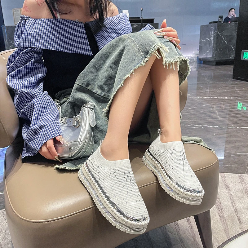 Женские вязаные лоферы, лето 202, блестящие кроссовки на плоской подошве на платформе, сетчатые дышащие повседневные спортивные сандалии, женские кроссовки