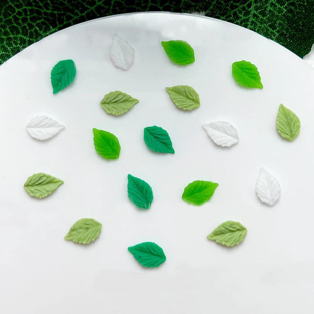 50Pcs Simulate leaves Nail Charms 3D New Cute Mini Resin Green leaves Nail Ornament Jewelry DIY Making Manicure Accessories