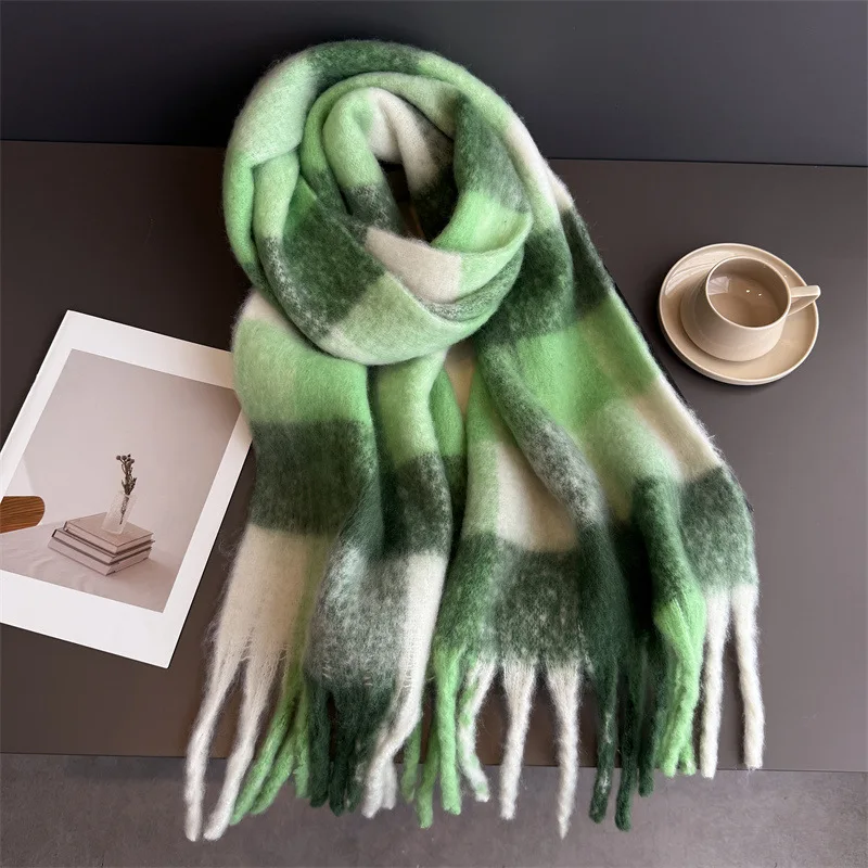 Warmer Dicker Winterschal für Damen, Mohair, Kariert, Weicher Quastenschal, Pashmina, Großer Halsdecken-Schal – Detail 17