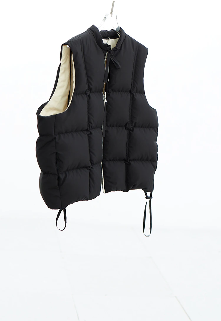 Down Vest~Checkered Stand-Up Collar Color-Blocked Duck down Vest for Petite Women, Suitable for Outerwear or Layering, 2026 Winter Women's Fashion