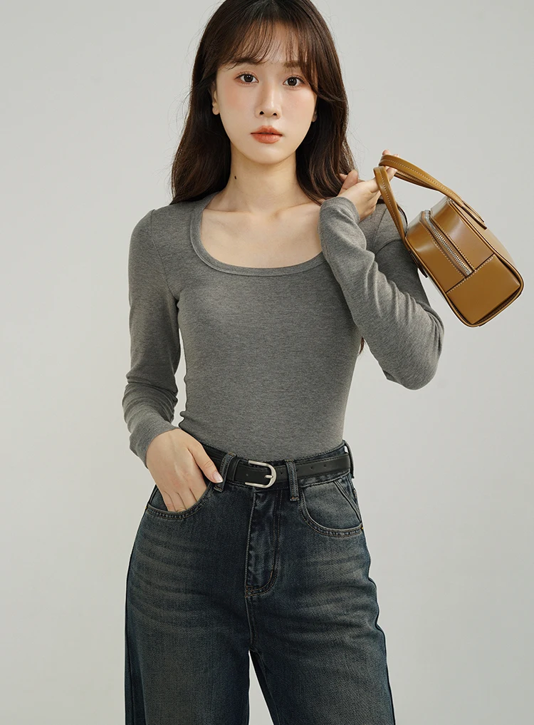 Elegant Slim Square Neck Long Sleeve T-Shirt Casual Autumn Spring Undershirt with Fitted Design Clavicle Revealing Style Women