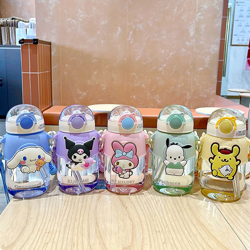 690ml Sanrio Large-capacity Kettle Cute Cinnamoroll Kuromi My Melody Portable Sipping Cup Student Outdoor Sports Drinking Cup