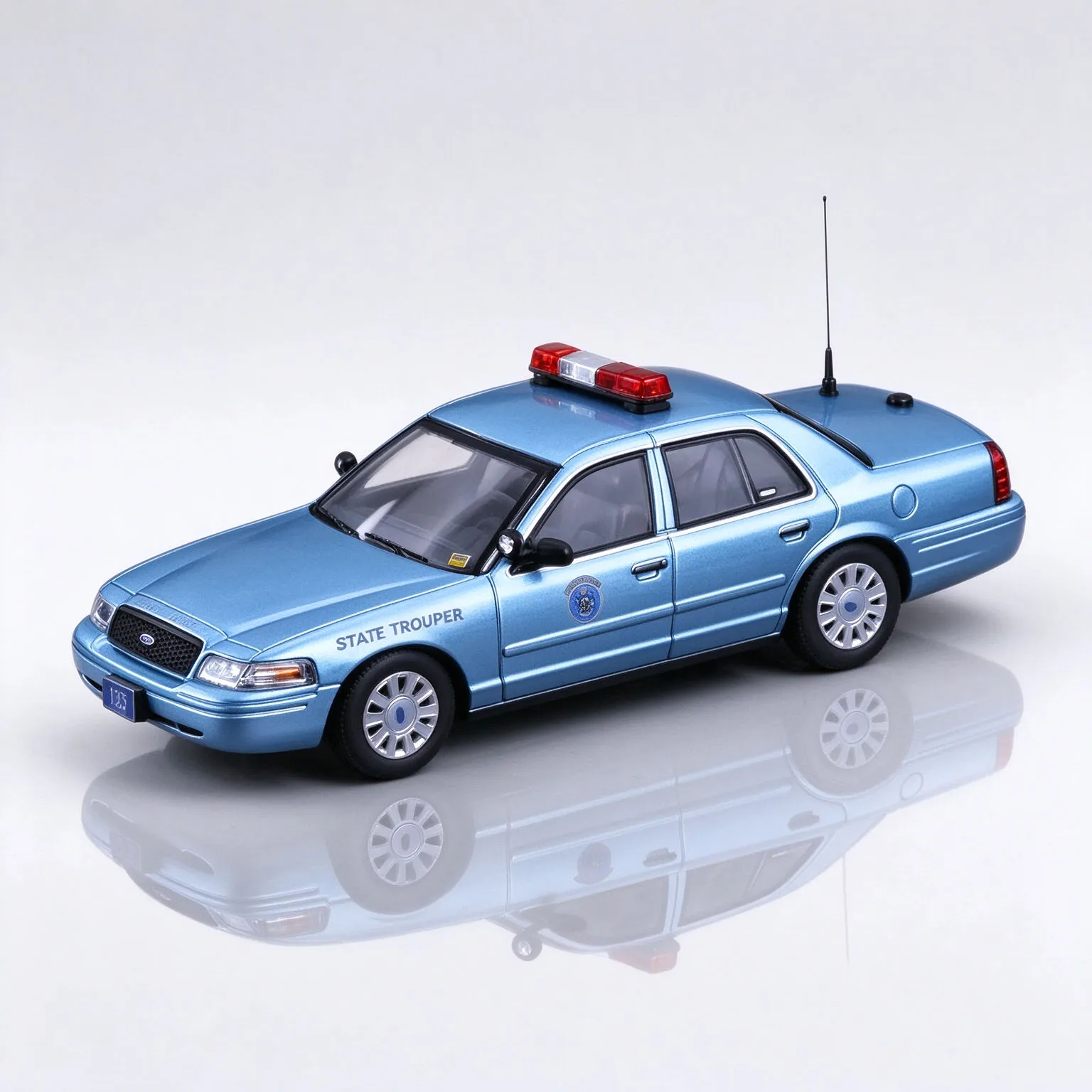 1/64 Diecast Model Car, Victoria CV Maine State Police Static Alloy Miniature Car Replica, Adult Collectible Display Ornament