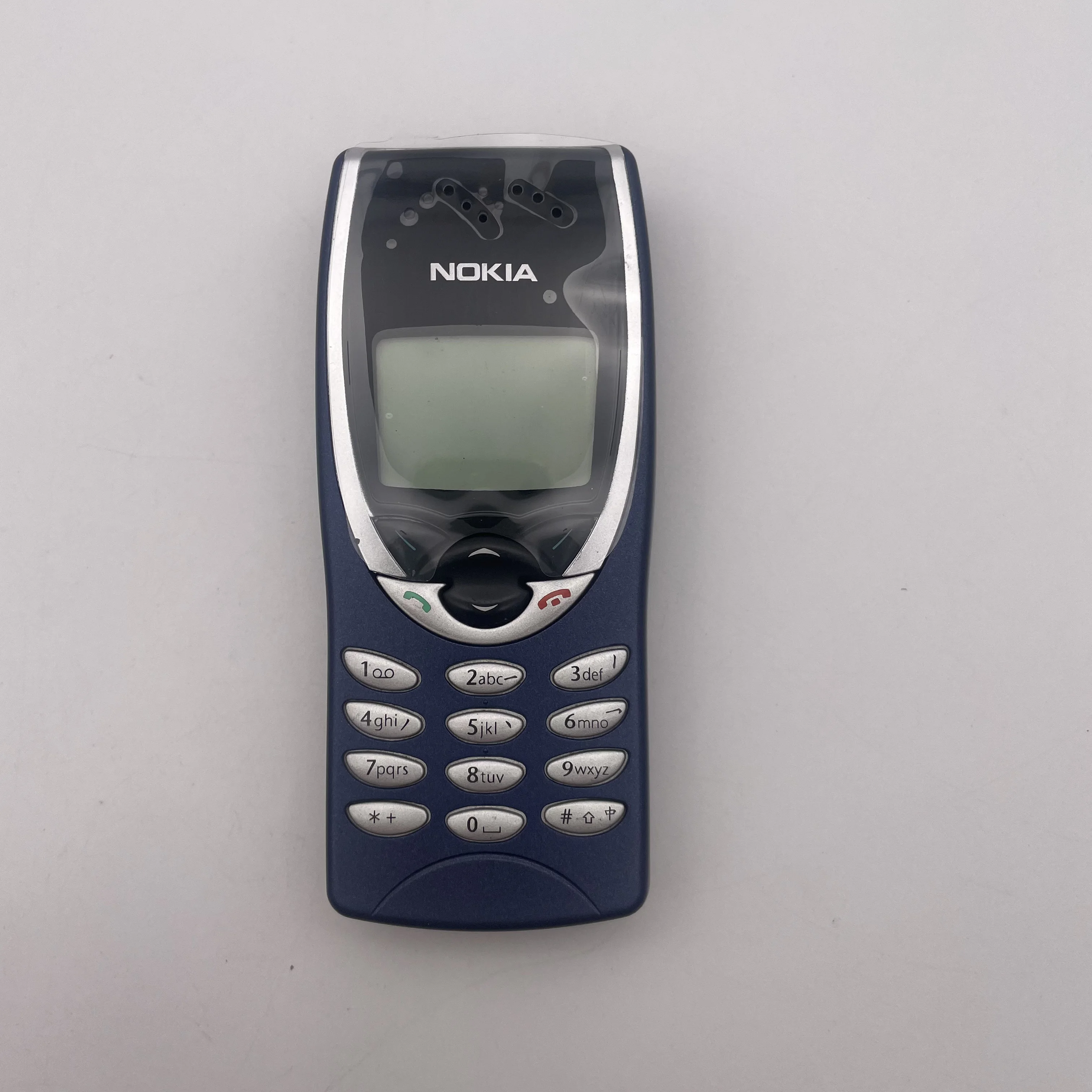 هاتف Nokia 8210 مكبر الصوت المجدد غير مقفول بلوحة المفاتيح العبرية العربية الروسية