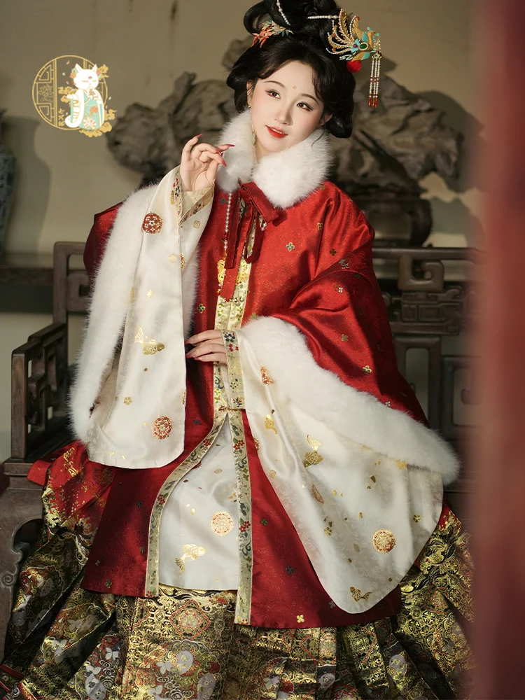 

Теплый комплект из искусственного кроличьего меха в стиле династии Мин: юбка и топ для женщин, дизайн «Семь-Семь», полиэстер