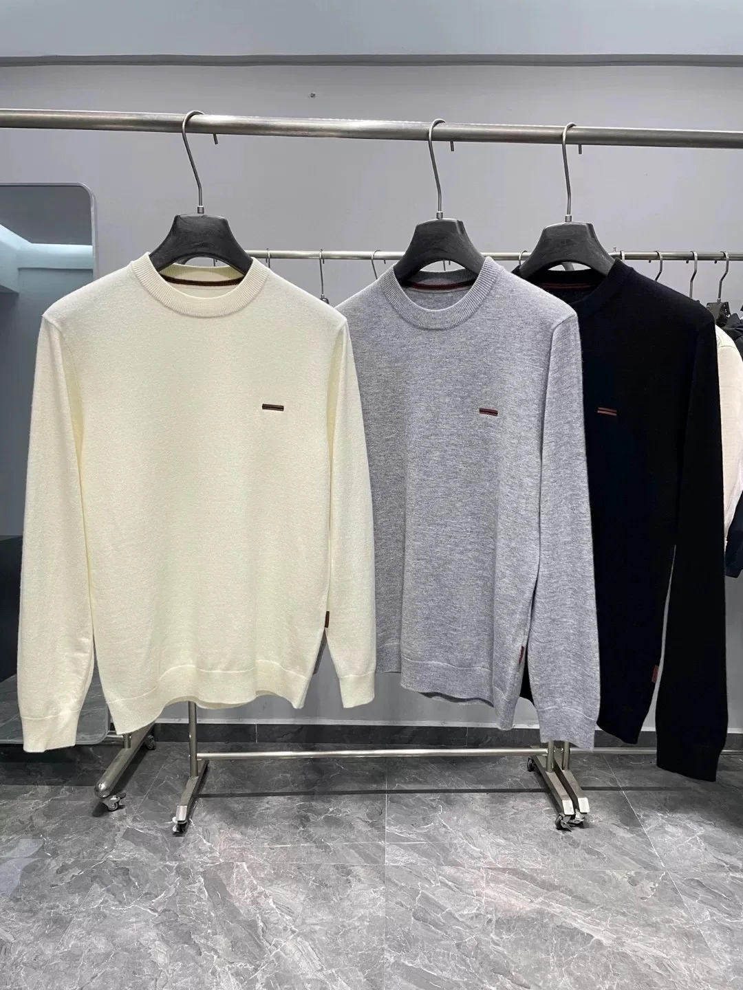 

Italian Sle Men's Busin Casual Faionable Pure Color round Ne Wool Blend Knitted Sweater Autumn Winter New Arrival