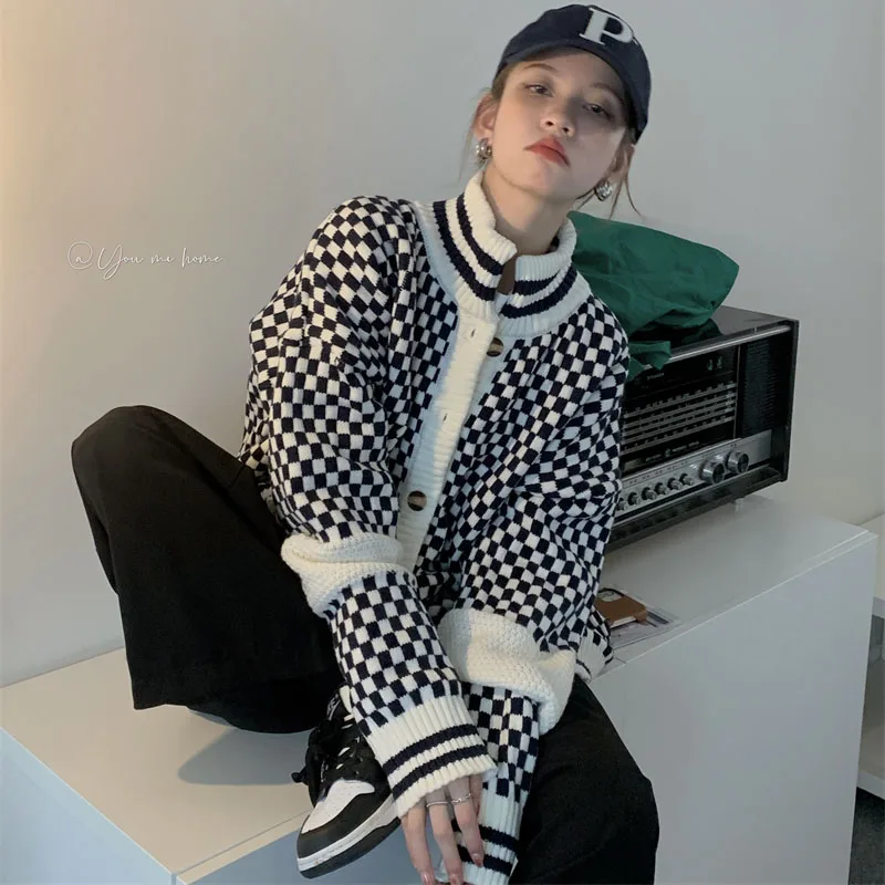 Black White Plaid Sweater Women Retro Long Sleeve Buttons Knitted Cardigan Fashion Chessboard Korean Loose Warm Jacket