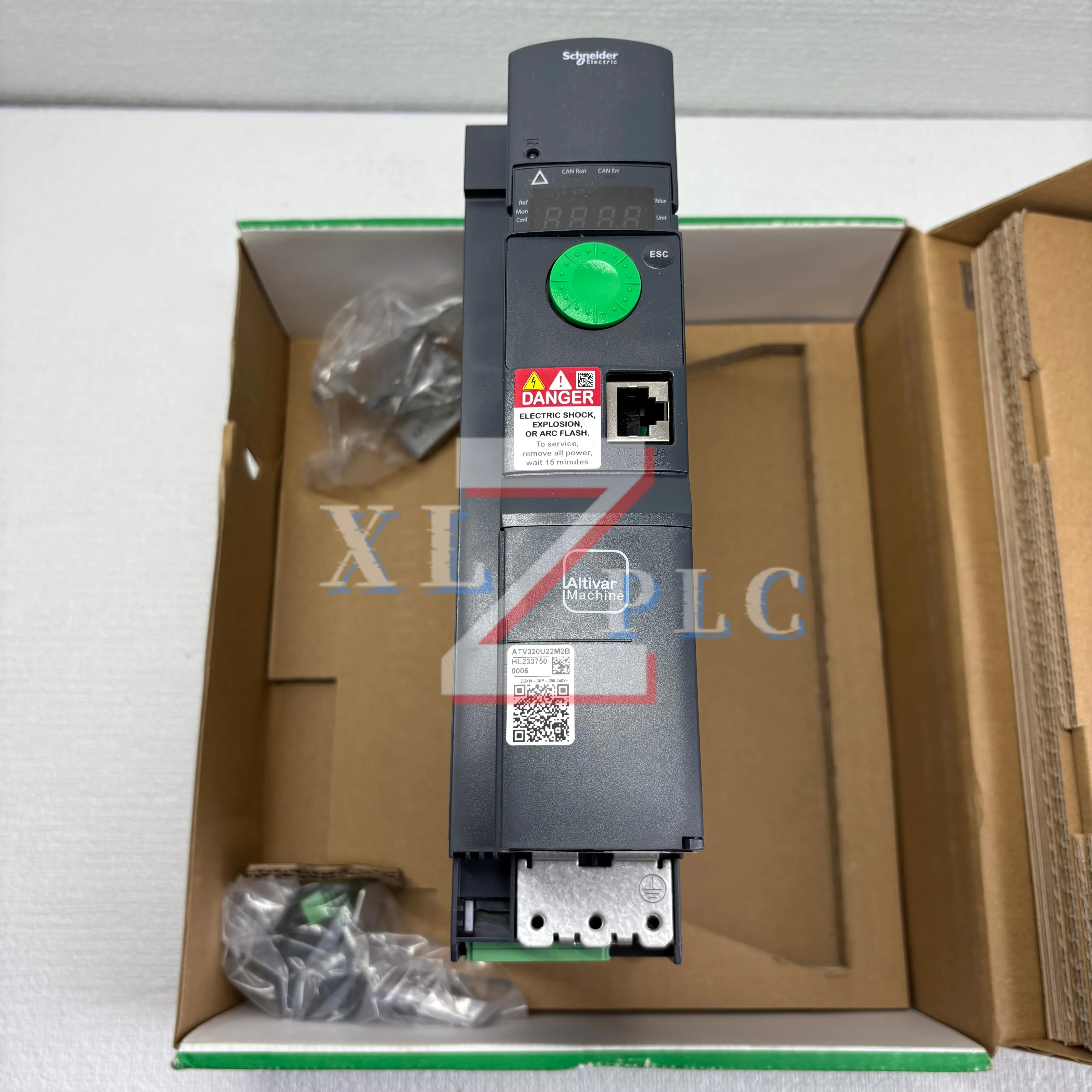

New original ATV320U22M2B frequency transformer