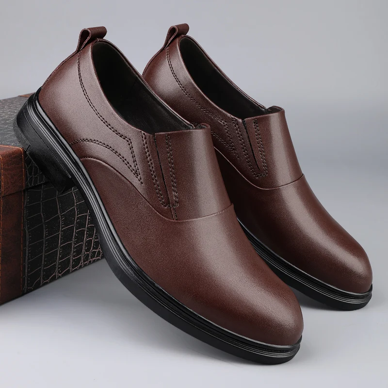 Men's Comfortable Soft-Soled Loafers casual Lightweight Breathable Driving Shoe Outdoor Anti-Slip Wear-Resistant One-Step Pedals