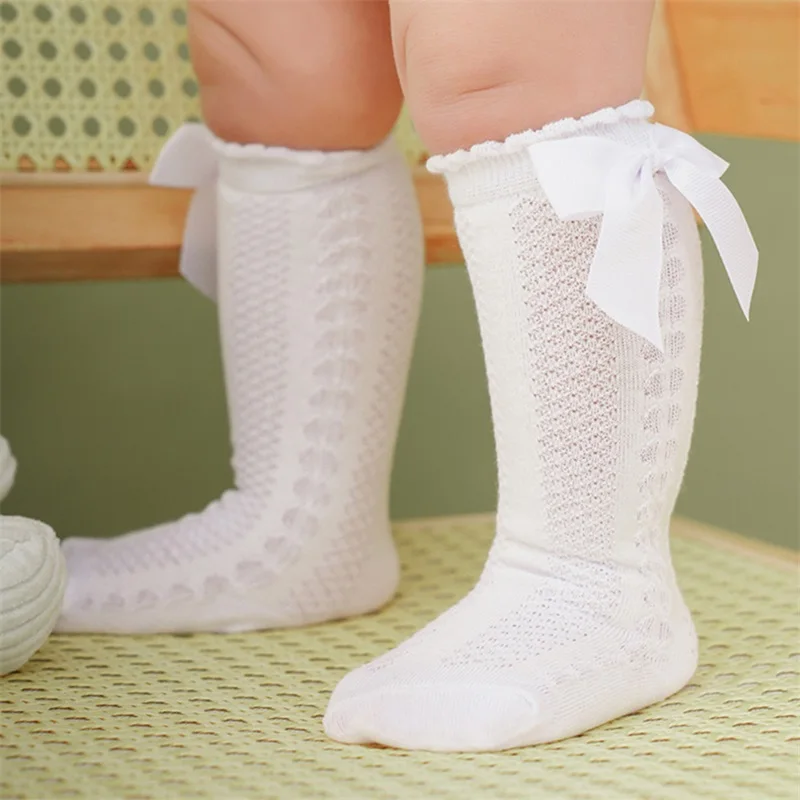 Chaussettes longues en maille pour bébés filles, bas décontractés pour nourrissons, nœud papillon mignon, document solide, princesse, printemps, été