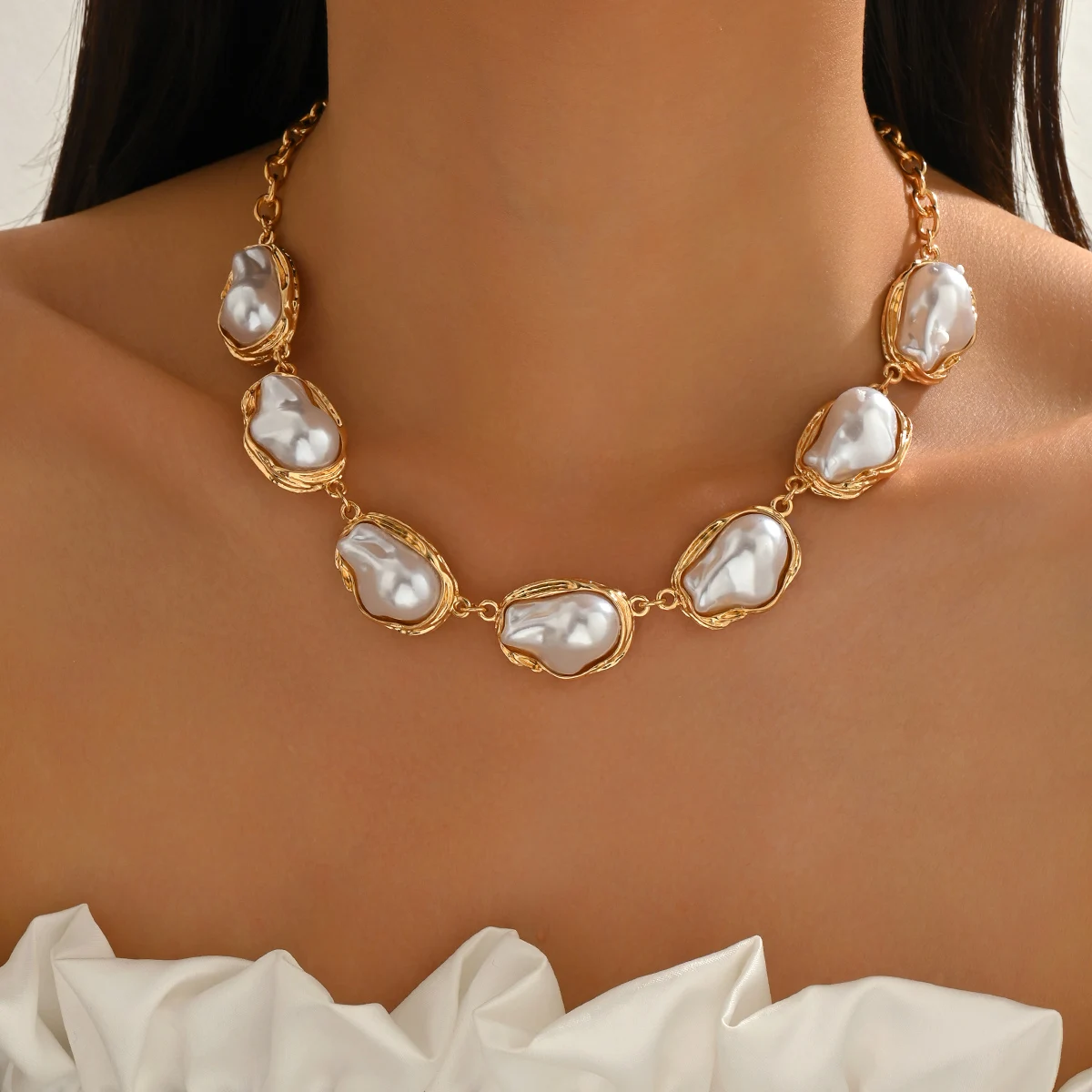 Baroque Faux Pearl Choker Necklace Vintage Gold Long Y Lariat Irregular Adjustable Statement Fashion Jewelry for Women