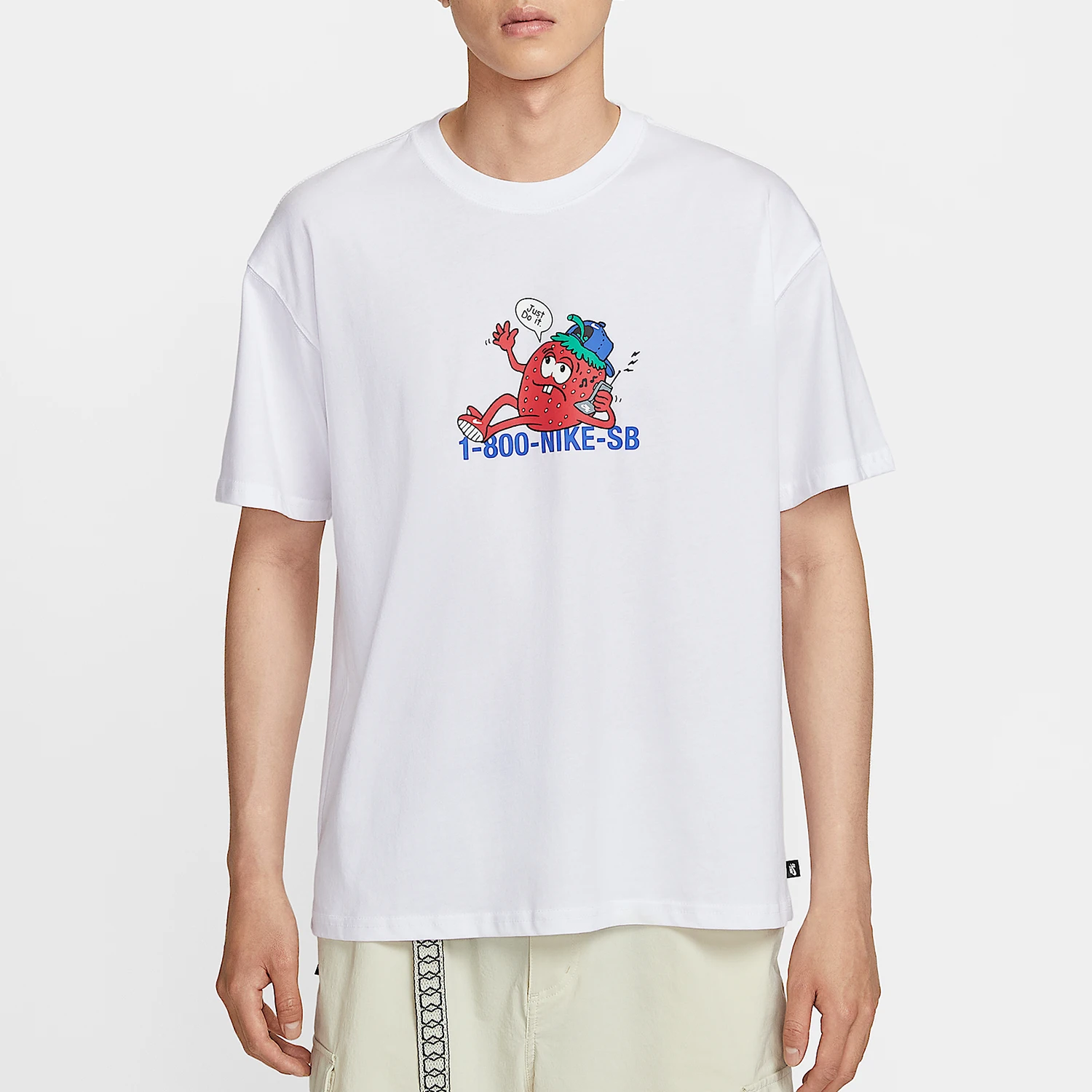 

Оригинальная мужская повседневная футболка Nike 2025 с мягким мультяшным принтом HV1303-100