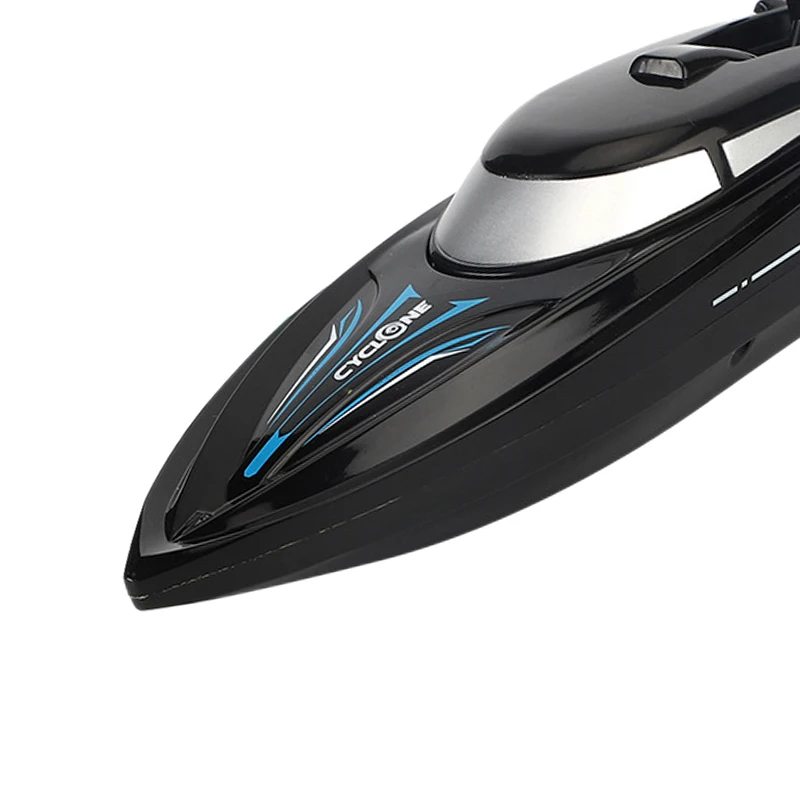 2.4Ghz 10KM/H Dual Motor High Speed Remote Control Boat Swimming Pool and Lake Remote Control Boat Outdoor Toy