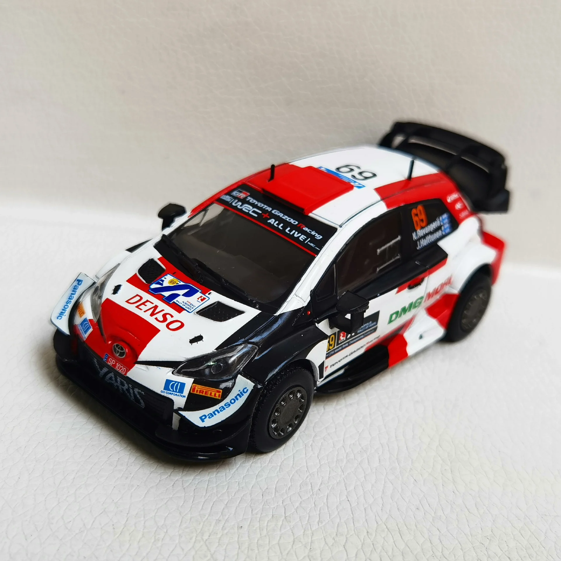 

Diecast IXO 1/43 Scale TOYOTA Yaris GR 2021 #69 Rally Car Alloy Car Model Collectible Toy Gift Souvenir Display Ornaments