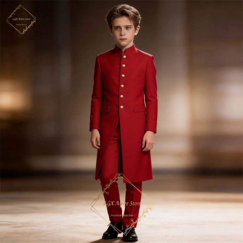 completo-da-ragazzo-rosso-a-2-pezzi-con-colletto-alla-coreana-giacca-pantaloni-–-vestibilita-slim-ideale-per-occasioni-formali-e-grandi-celebrazioni