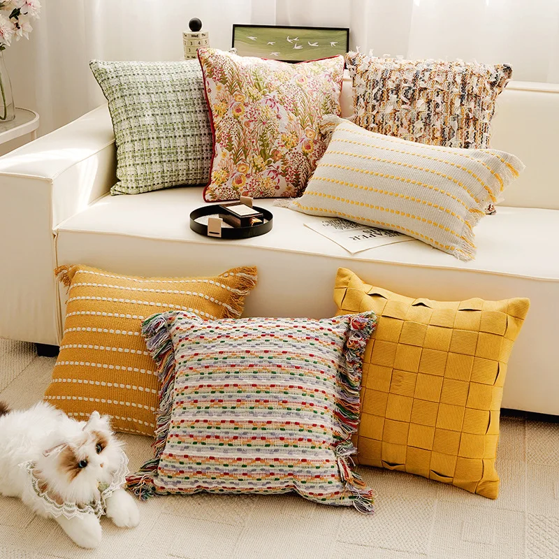 Original simple modern red and yellow high-end light luxury sofa living room pillow case cushion  model room bed and breakfast