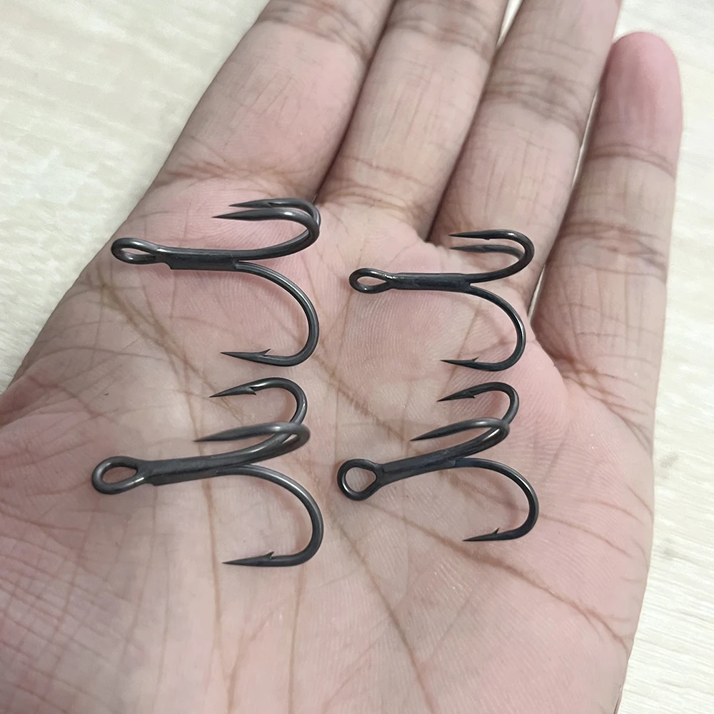 100pcs 3x Strengthen Titanium Coating Treble Hooks 14# 12# 10# 8# 6# 4# 2# Smooth 6066 Fishing Hooks