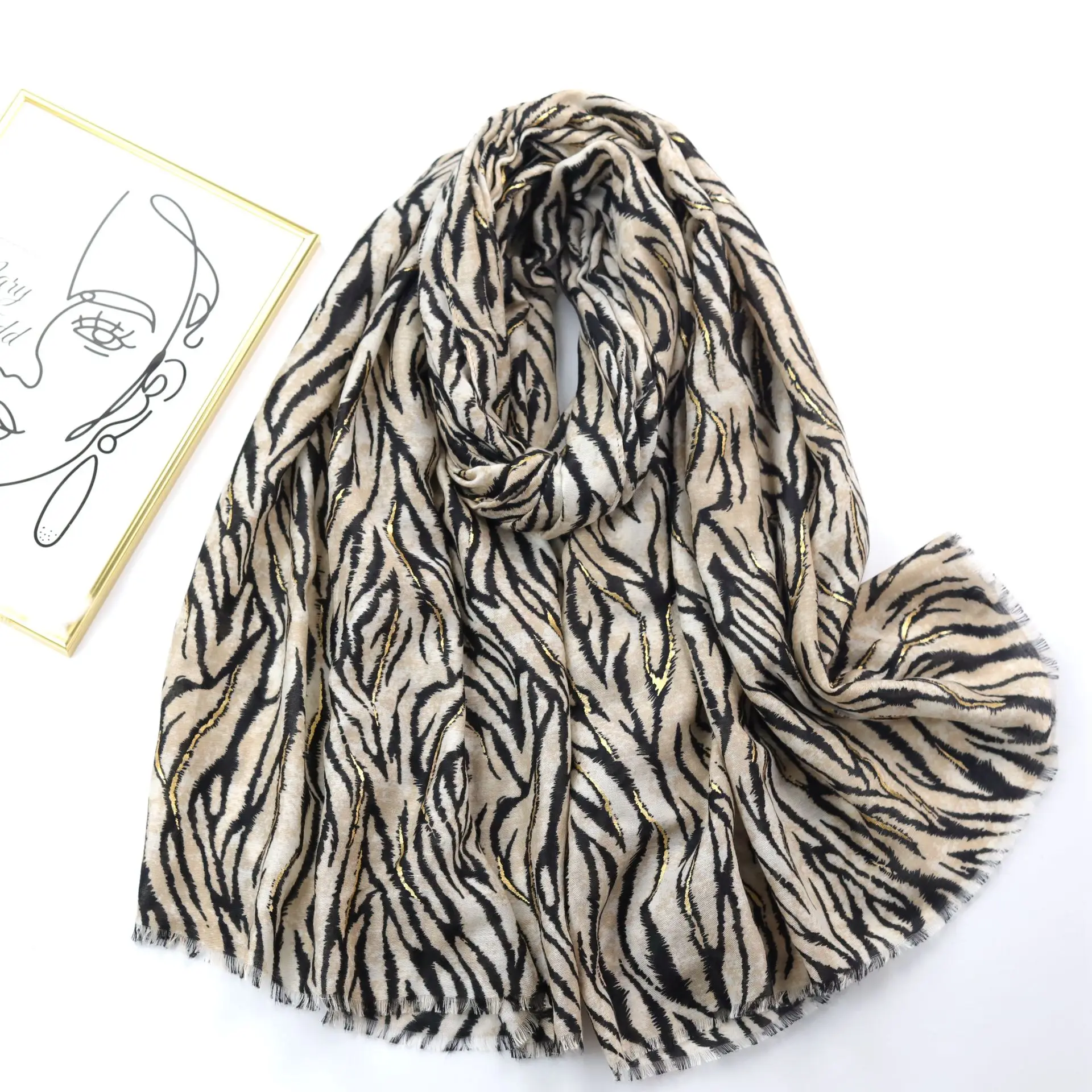 

Women Animal Print Shawl Wrap Fashion Zebra Pattern Sequin Scarf Paisley Floral Bohemian Travel Stoles Fashion Sunscreen Scarves