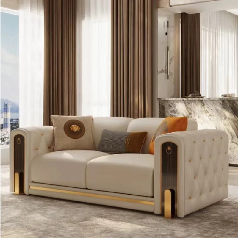 โซฟาหนังห้องนั่งเล่นวิลล่าอพาร์ทเมนต์ขนาดใหญ่และเล็กสไตล์อิตาเลียนหรูหราเบาๆ โซฟาหนังโพสต์โมเดิร์นดีไซน์เนอร์ระดับไฮเอนด์อเมริกัน