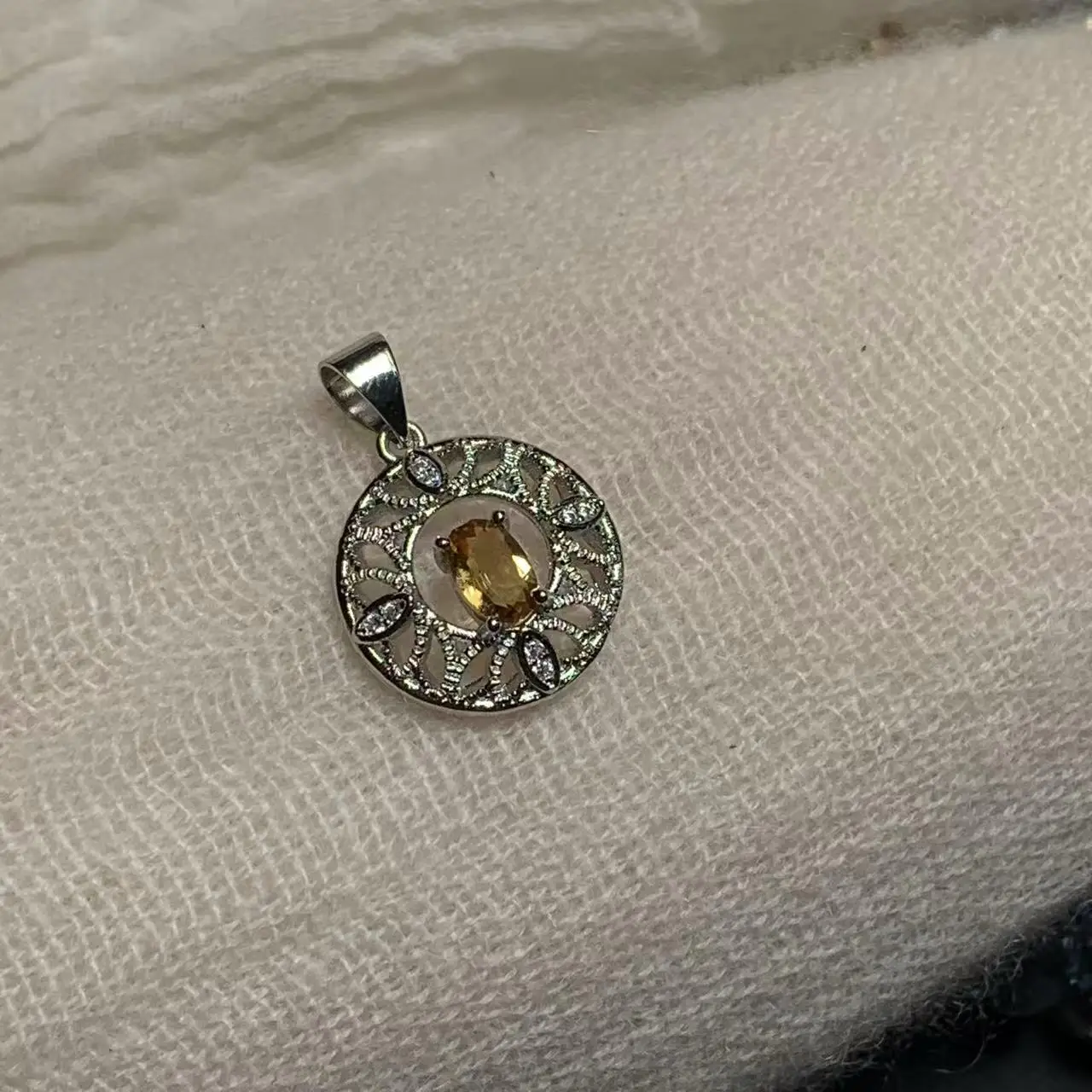 オーバル天然シトリンペンダントネックレス高級ジュエリー手作り石卸売ヒーリングエネルギーギフト幸運ジュエリー