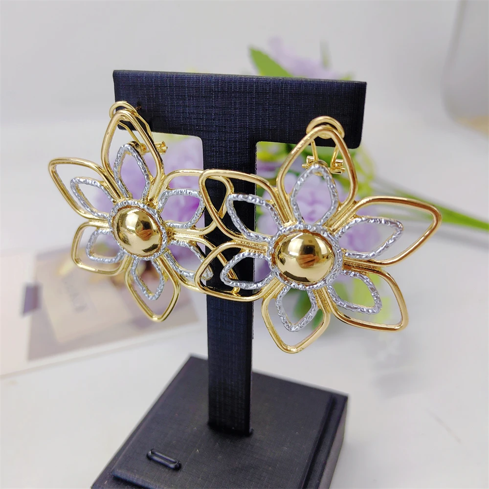 Thumbnail 3 - #82 Best Statement Jewelry Sets to Buy In 2026