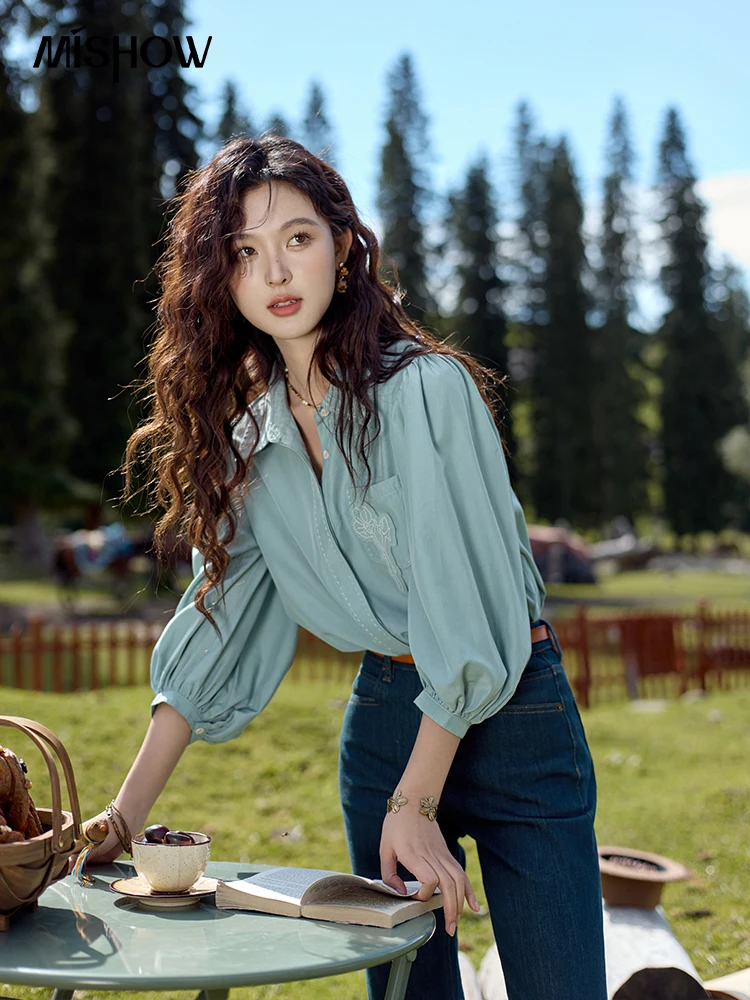 MISHOW Hong Kong Retro Solid Long Sleeve Shirt 2024 Autumn Temperament Loose Tops Lantern Sleeve Embroidery Shirts MXD41C0287